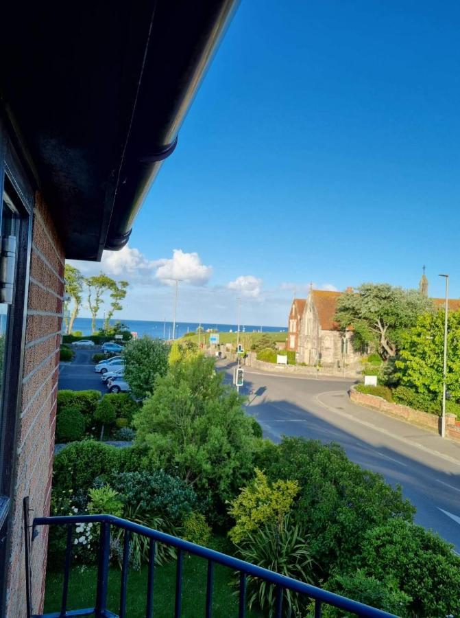 Apartamento Hightide - 2 Bed With Parking, Balcony & Sea View. Swanage Exterior foto