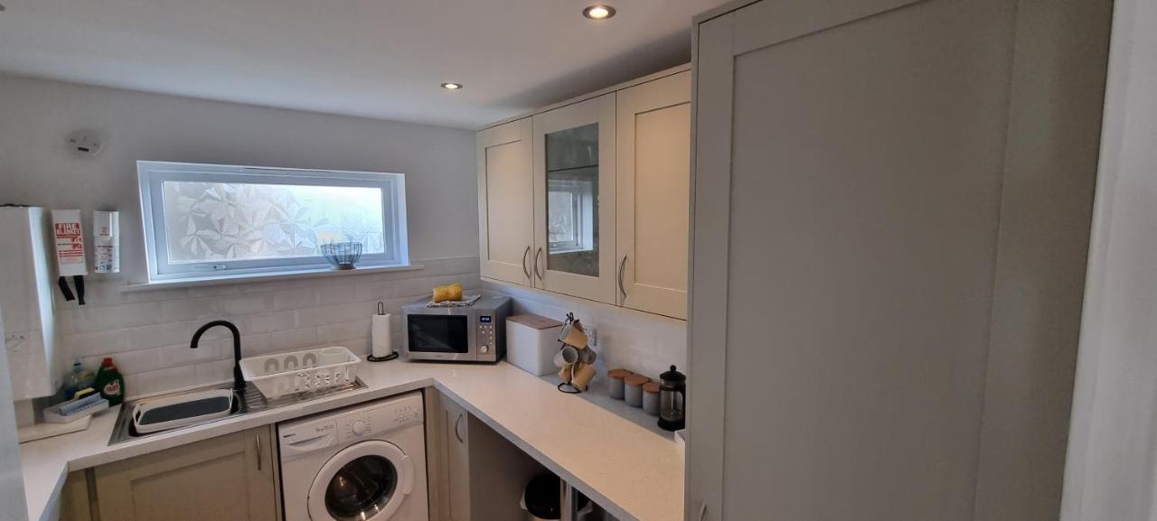 Apartamento Hightide - 2 Bed With Parking, Balcony & Sea View. Swanage Exterior foto
