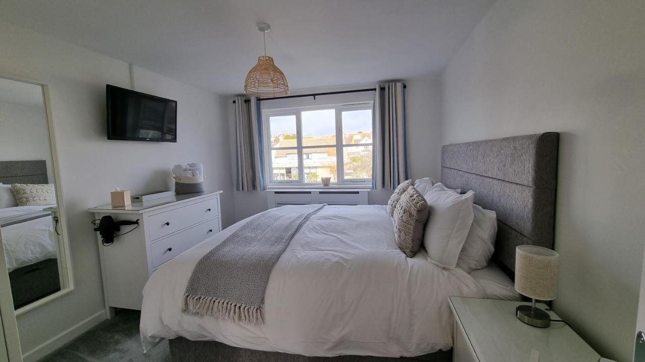 Apartamento Hightide - 2 Bed With Parking, Balcony & Sea View. Swanage Exterior foto