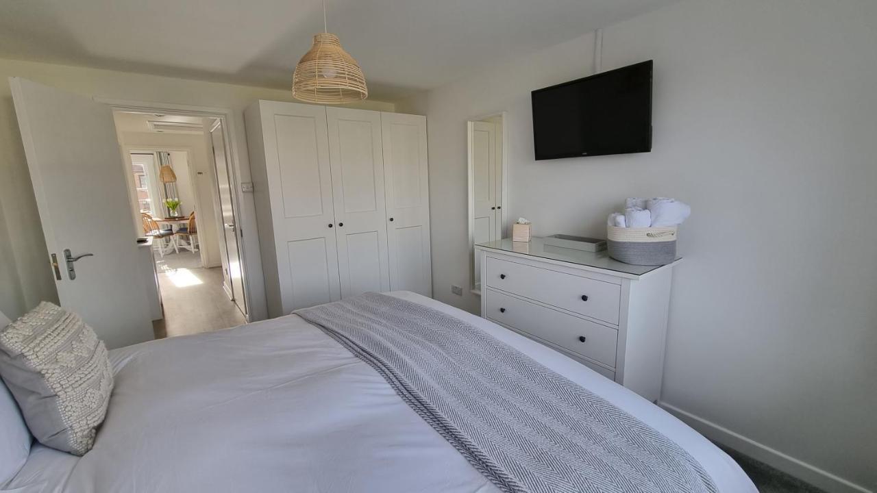 Apartamento Hightide - 2 Bed With Parking, Balcony & Sea View. Swanage Exterior foto